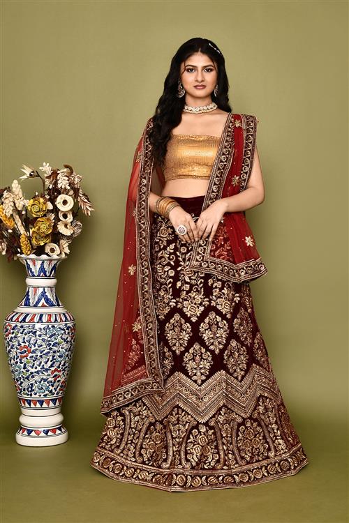 https://media.vinhemfashion.com/Images/FancylehengaVol1LC0026VJ0XD2RFL/image/designer